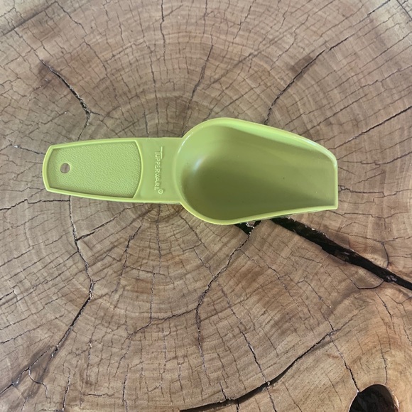 VINTAGE / TUPPERWARE / Small / Green / Scoop - Picture 4 of 6